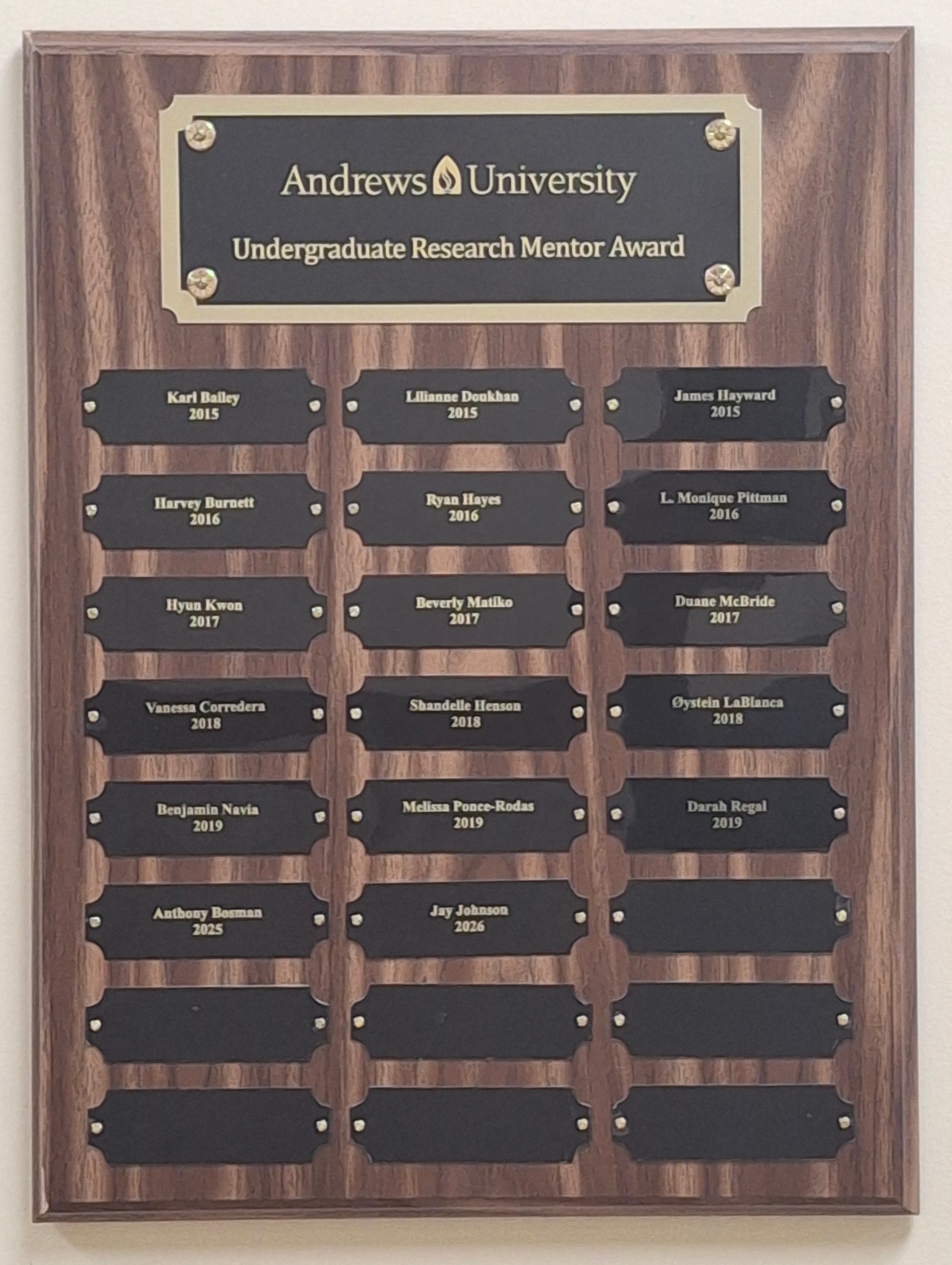 https://andrews.edu/services/research/faculty_research/mentor/2026/20260427_142332.jpg